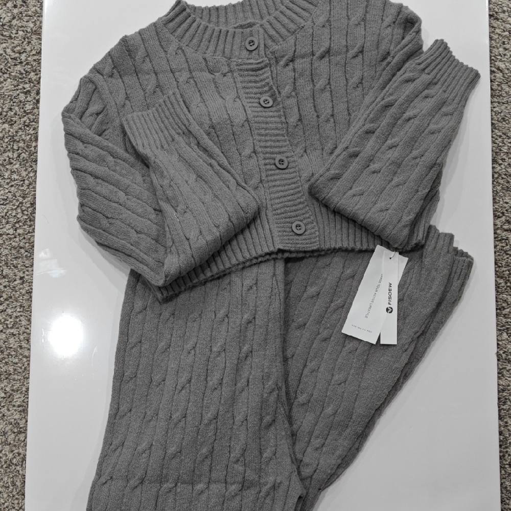 Cable Knit Two-Piece Pants & Cardigan Set - Gray